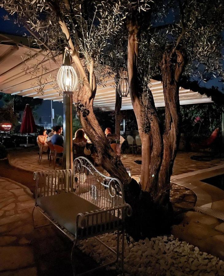 Ata Boutique Hotel Çeşme Buitenkant foto