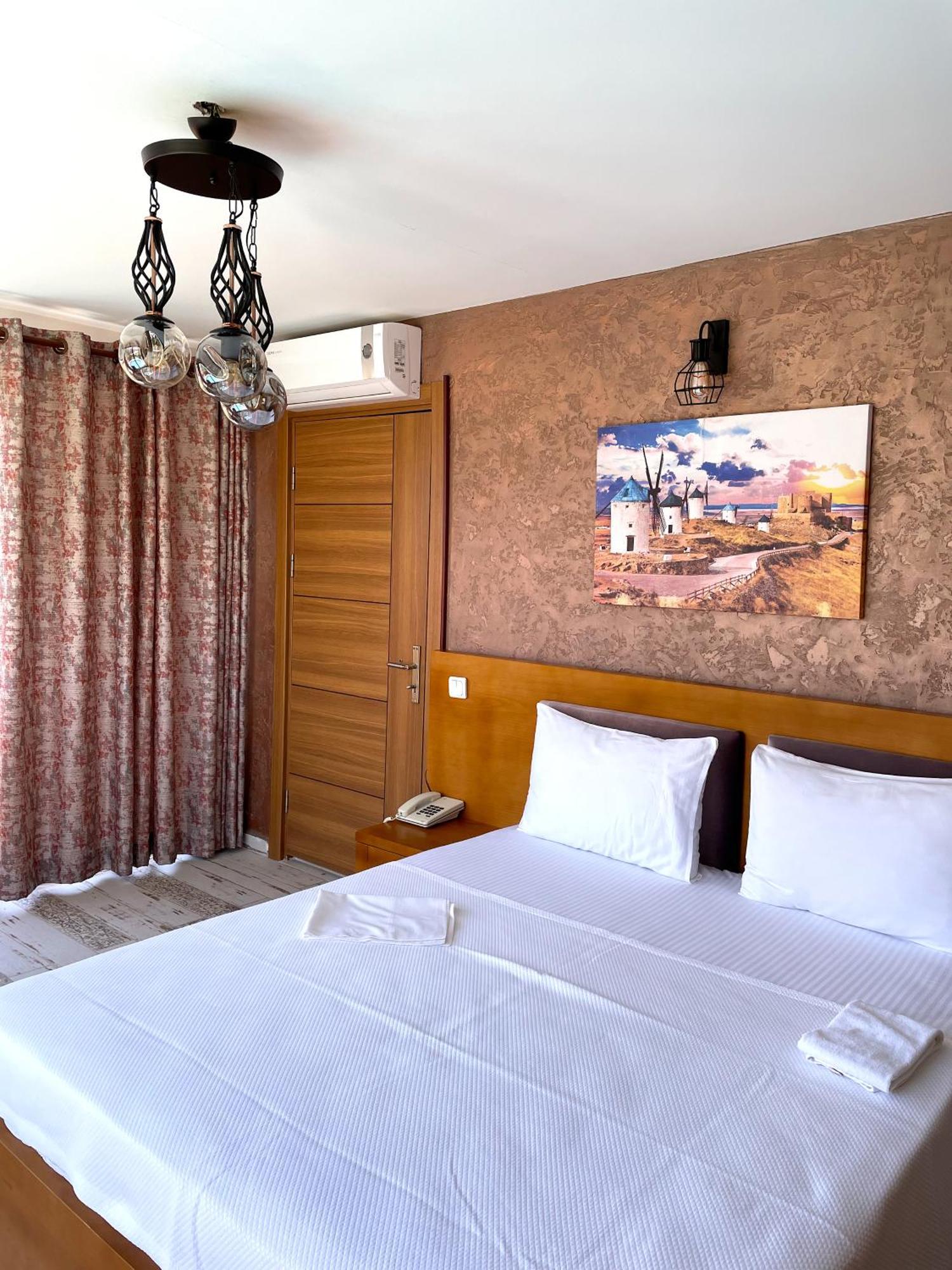 Ata Boutique Hotel Çeşme Buitenkant foto
