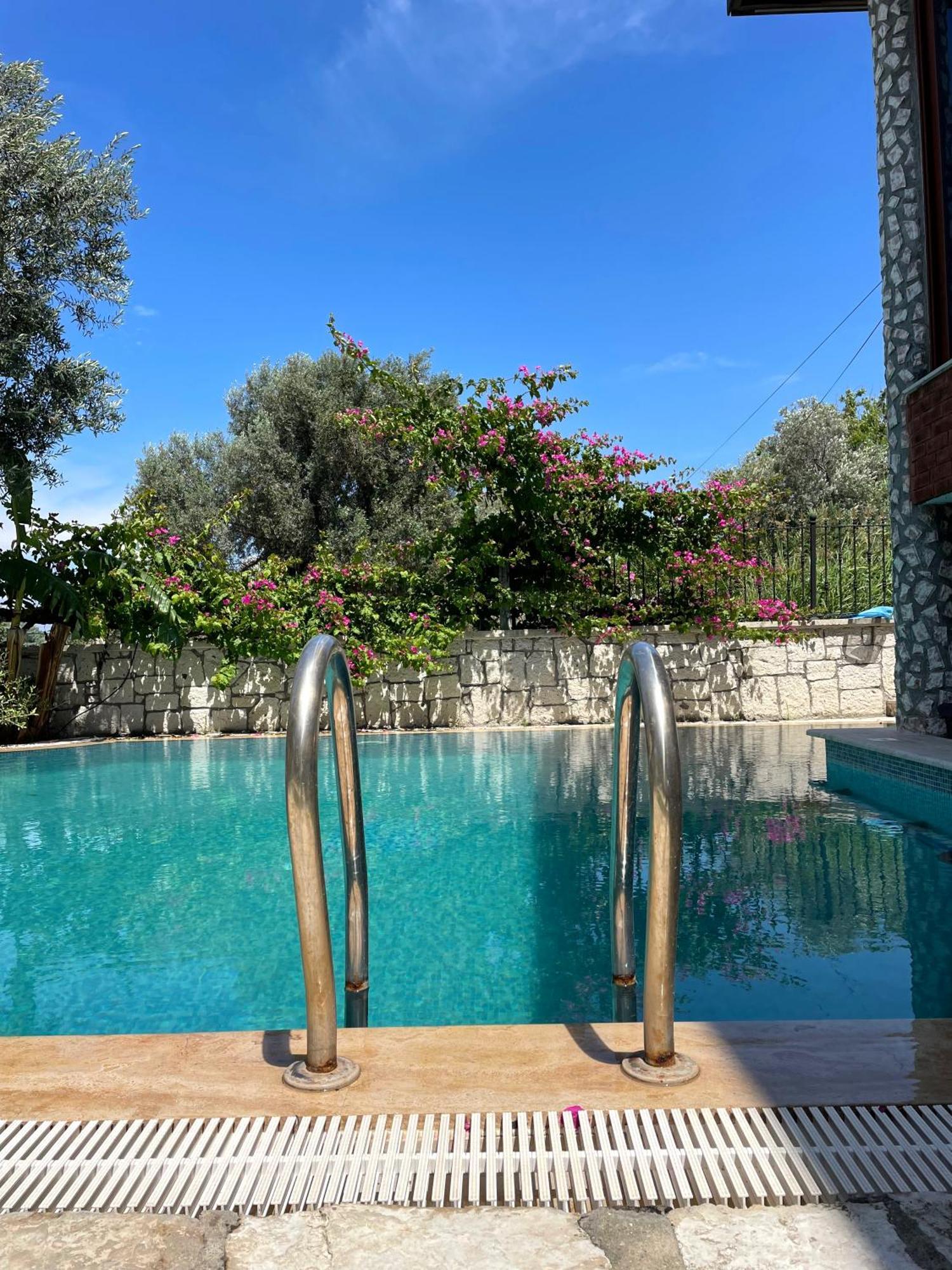 Ata Boutique Hotel Çeşme Buitenkant foto