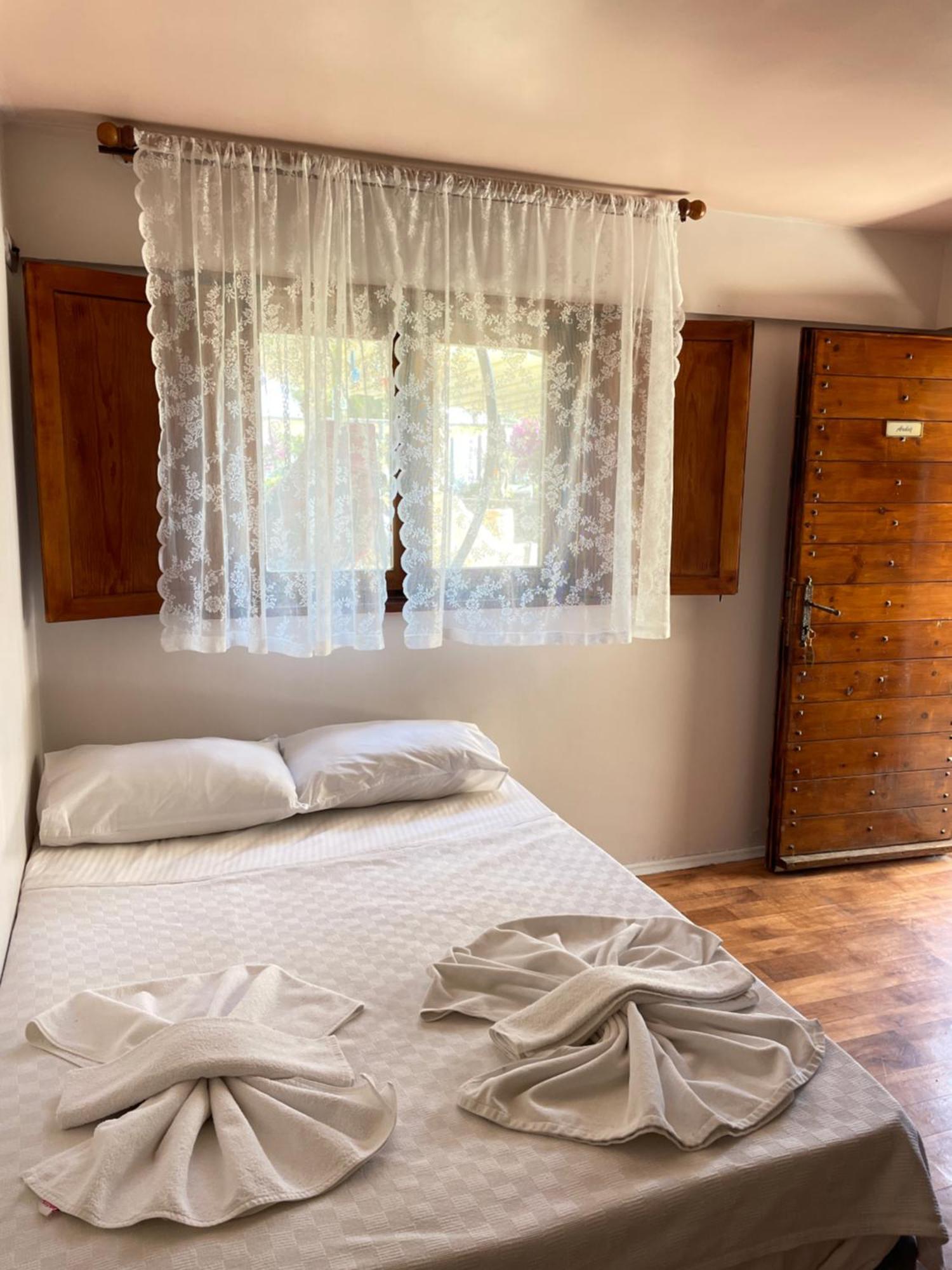 Ata Boutique Hotel Çeşme Buitenkant foto